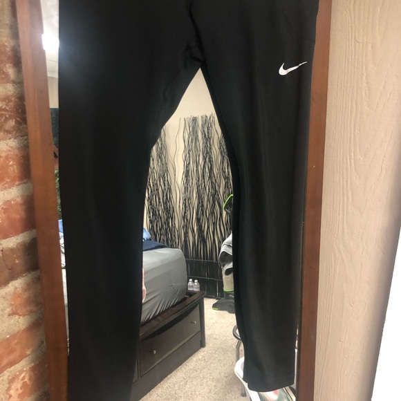 Nike Dry Fit Set - Picture 6 of 7